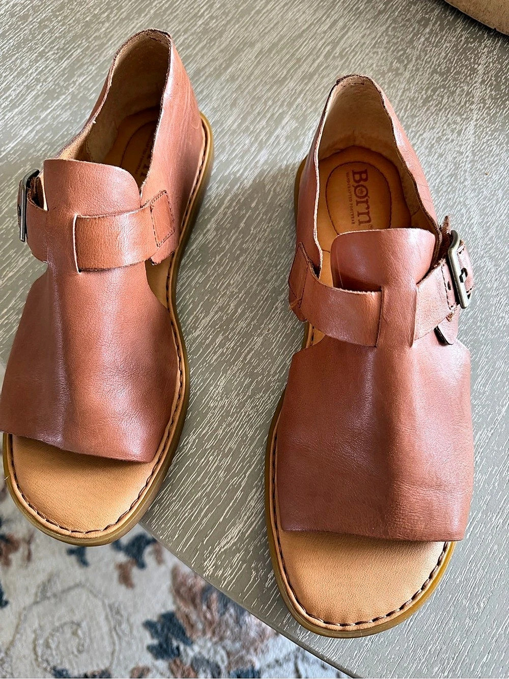 Born Mila Leather Tan Sandals size
